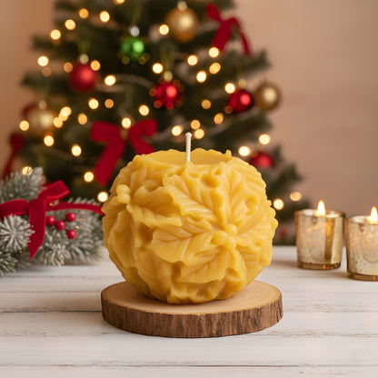 Holly Leaf & Berry Beeswax Candle