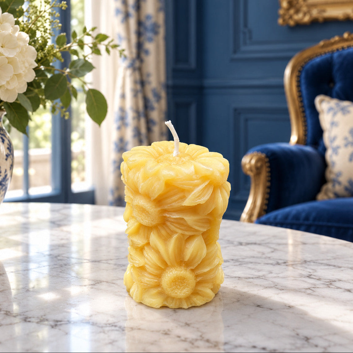 Daisy Flower Beeswax Mini Pillar Candle