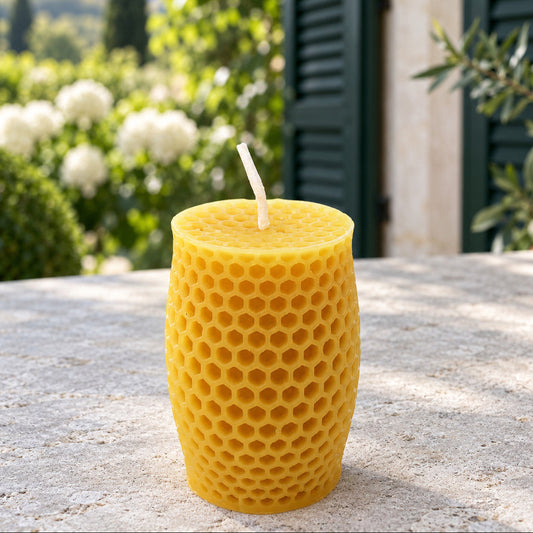 Honeycomb Curvy Pillar Candle