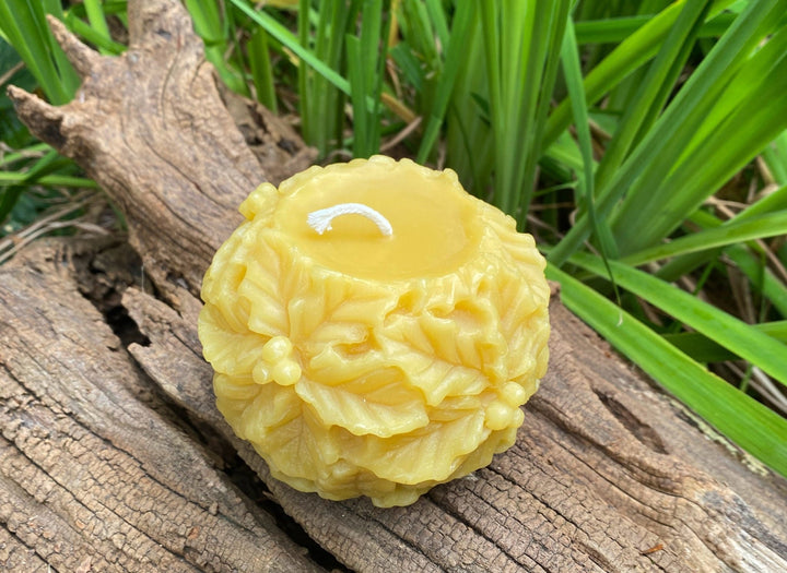 Holly Leaf Sphere Beeswax Candle | Bees Wax Holly Bush Ball Candles | Berries | Christmas | Xmas | Winter Leafy Berry | Unscented New Gift - Bees Light Candles