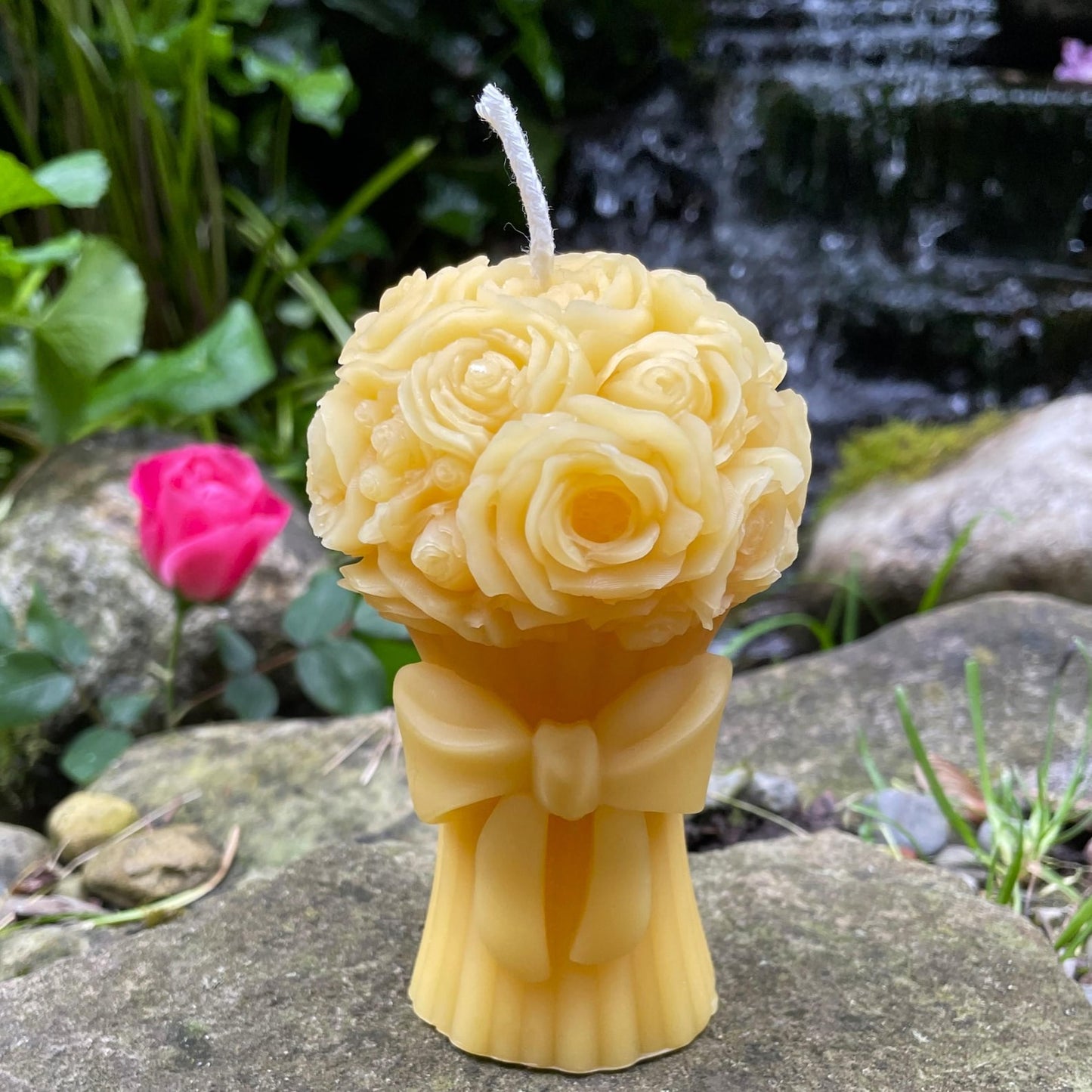 Rose & Bow Flower Bouquet Beeswax Candle