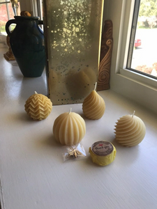Geometric Beeswax Candle Gift Box - Bees Light Candles